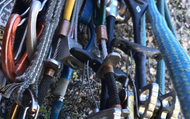 GUIAS DE ESCALADA.jpg